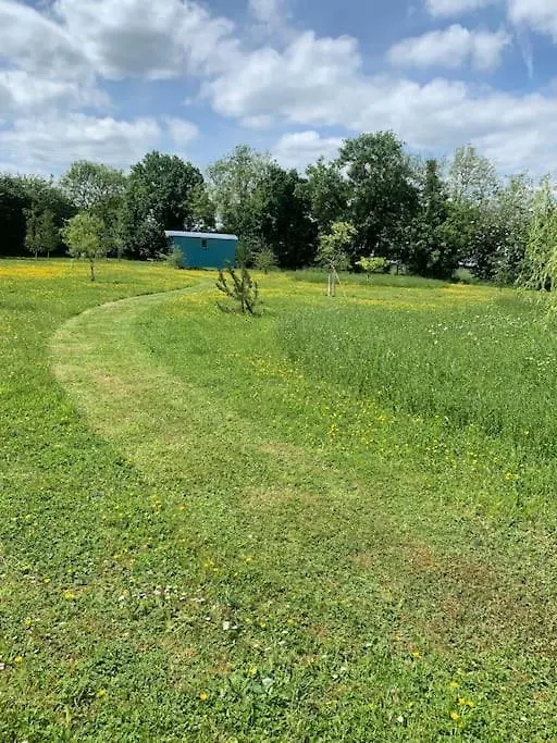 Apartament Woodpecker Shepherd Hut With Private Facilities Newmarket Cb8 Cambridge